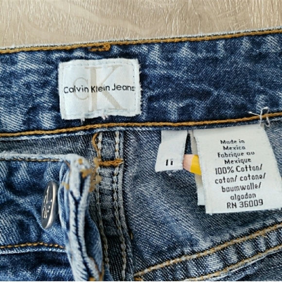 Calvin Klein Y2K Vintage Flare Jeans Size 11 - Picture 4 of 9